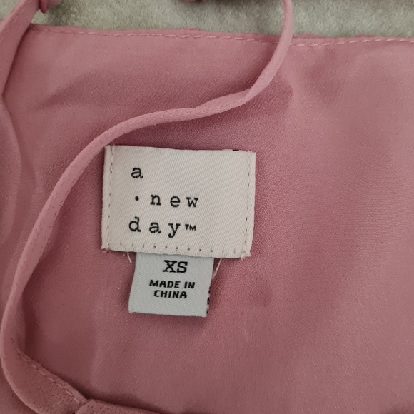 A NEW DAY WOMEN'S TOP COLOR MAUVE SIZE X SMALL - Picture 4 of 5